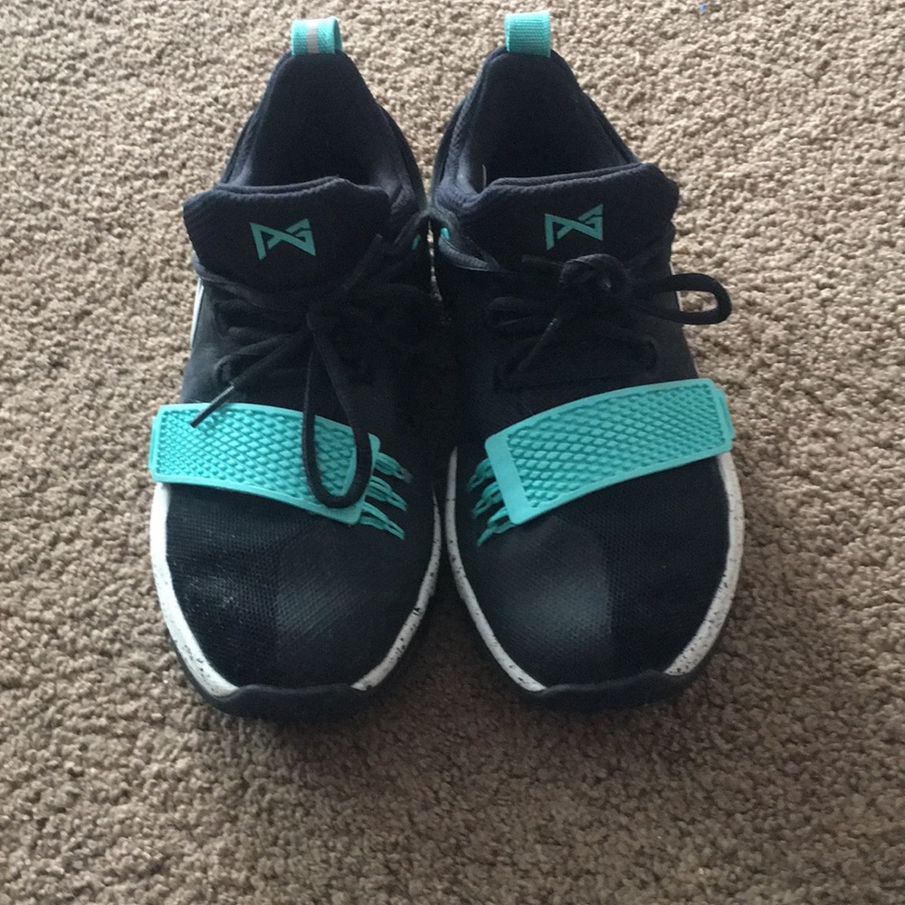 Nike “Paul George” girls basketball sneakers.